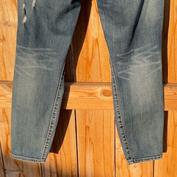 Take 50% OFF- Project Runway Ripped Jeans, Size-4 - Picture 8 of 9